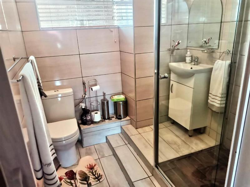 2 Bedroom Property for Sale in Parow Valley Western Cape